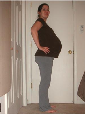 31 weeks pregnant. 31 weeks with 2 boys 38601 jpg