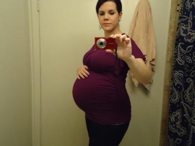 26 Weeks Twin Belly